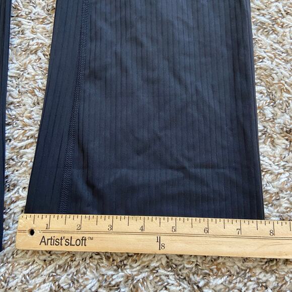 Prana Luxara Rib Flare Crop Legging Women's M Black High Rise Ribbed Texture - Picture 12 of 13